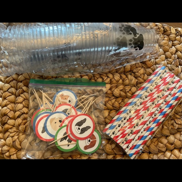 Puppy Themed Birthday Party Decor in colors light blue, blue, green, and red. - Picture 2 of 6